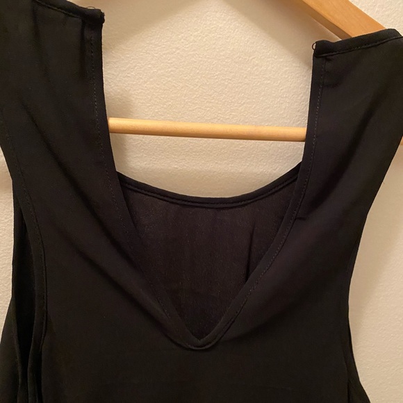❤️SOLD❤️❤️Naked black dress - Picture 4 of 5